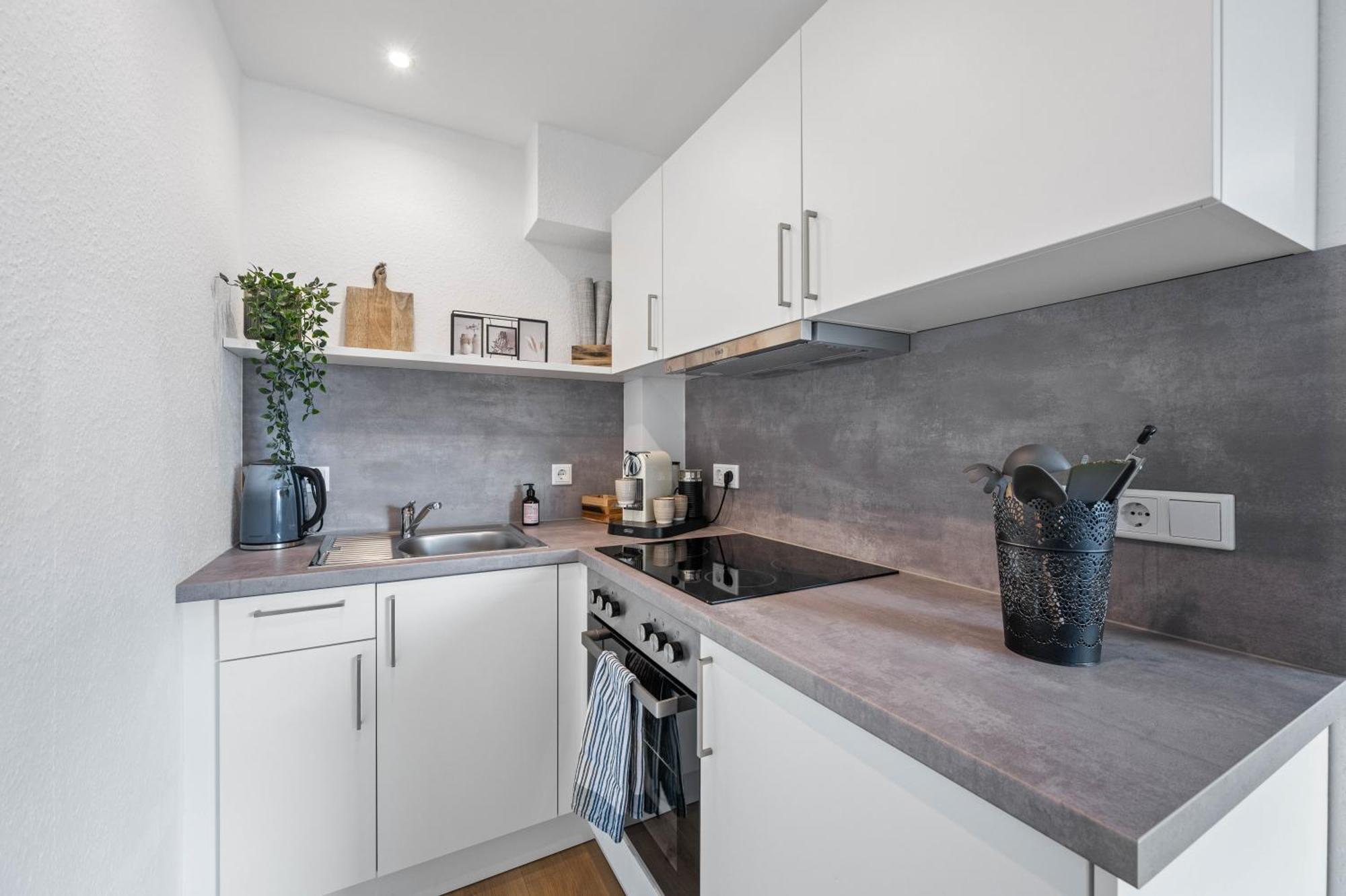 Ruhiges Und Zentrales Apartment In Huettenfeld Lampertheim Esterno foto