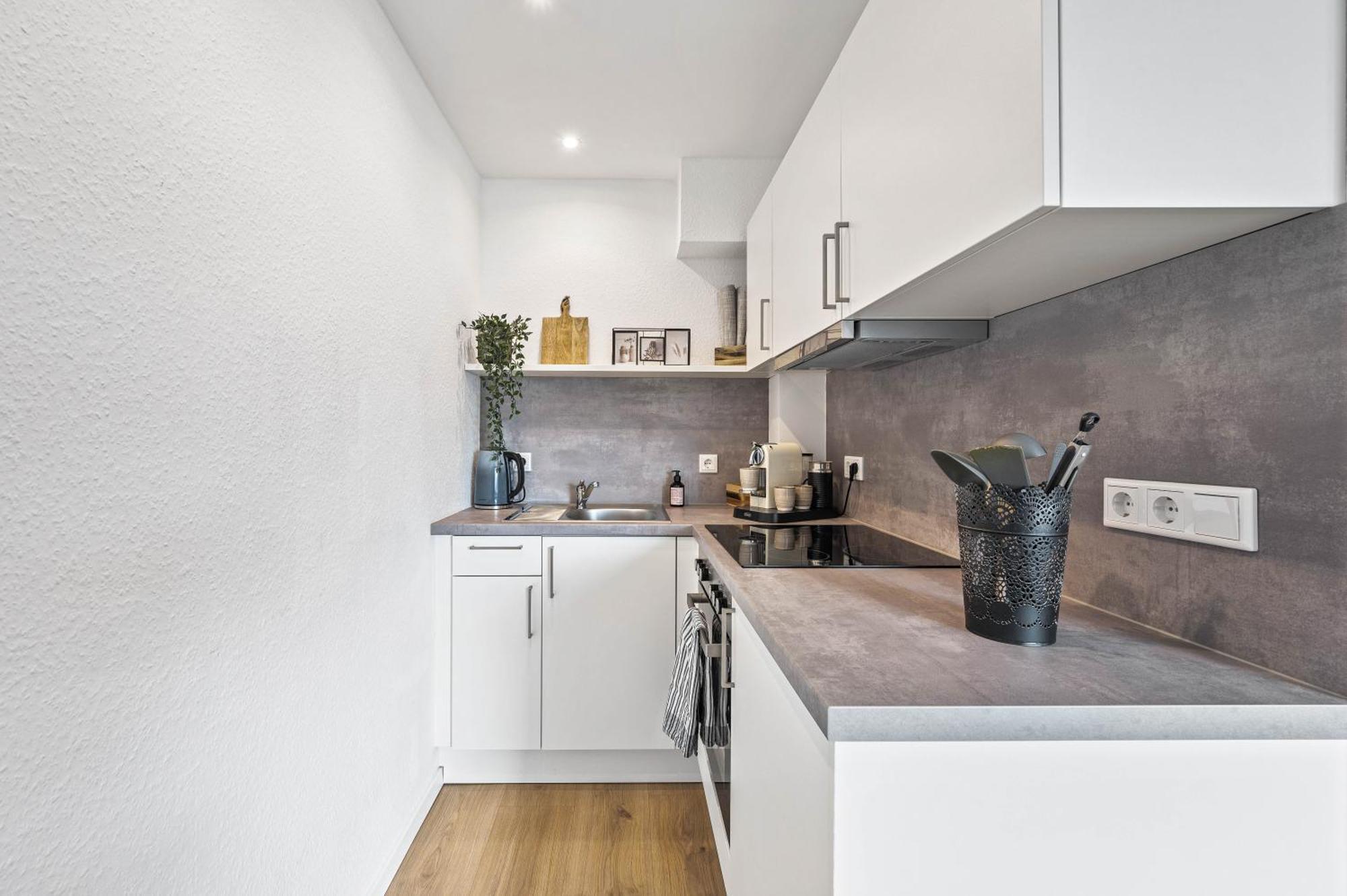 Ruhiges Und Zentrales Apartment In Huettenfeld Lampertheim Esterno foto